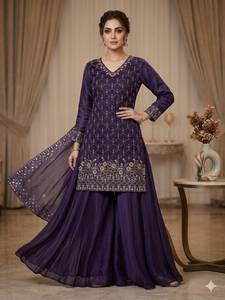Conjunto de Salwar Kameez Indio-Pakistaní de Seda Bordada en Morado, con Dupatta Larga y Voluminosa, para Bodas y Fiestas - Product Image 1