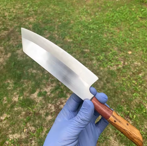 Cuchillo Deba Premium Hecho a Mano de Acero al Carbono con Espiga Completa y Mango de Madera - Proveedor de Cuchillos de Cocina Personalizados - Product Image 4