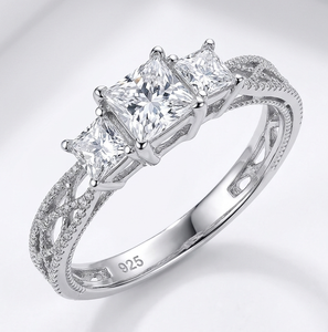 Anillo de Oro Blanco de 18K con Tres Piedras de Moissanita, Corte Radiante, Pavé, Anillo de Compromiso y Boda para Mujer - Product Image 3