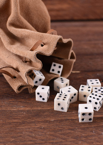 High Quality Eco-Friendly Handmade Buffalo Bone 4-Sided Antique Gaming <b>Dice</b> with Customizable Design and Size - Product Image 3