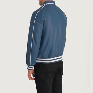 Vestes varsity élégantes pour hommes en polyester/coton coupe-vent avec capuche matelassée, col mandarin, doublure en soie et broderies en chenille - Product Image 2