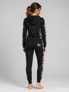 Conjunto Deportivo Profesional para Mujer con Diseño Cómodo, Ideal para Entrenamiento, Running, Yoga, Fitness, Gimnasio y Vida Diaria - Product Image 3