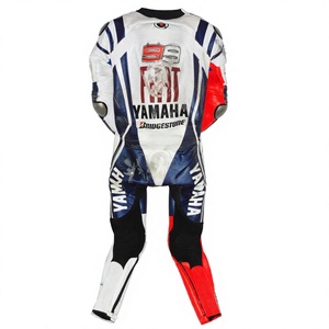 Traje de Carreras MotoCP de Jorge Lorenzo, Modelo Ramaha, 1 Pieza, Cuero Vacuno/Canguro, Mono para Motociclismo/Pista, con Protección Nivel 2 - Product Image 2