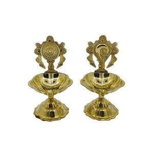 ZARA ENTERPRISES ZE740 Brass Laxmi Diya Oil <b>Lamp</b> Height Inches Approx Antique Gold Finish Industrial Design Tabletop <b>Vase</b> - Product Image 5