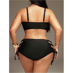 Maillot de bain uni en tissu doux, respirant et de haute qualité pour femme, coupe classique et confortable, idéal pour la plage - Product Image 2