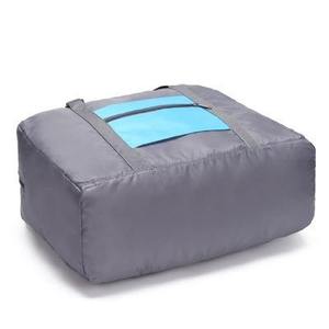 Sac de voyage pliable grande capacité, résistant à l'eau, en nylon, sac fourre-tout de week-end avec poignées réglables en sangle pour le rangement - Product Image 5