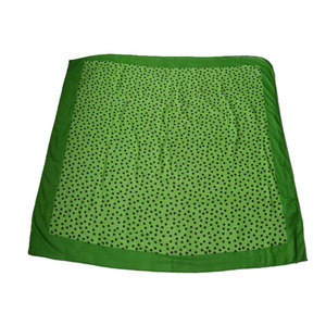 Elegante Bufanda de Seda Crepé Premium para Mujer – Ligera, Suave, de Lujo, para el Cuello, Estilosa, para la Cabeza, Hiyab y Uso Diario - Product Image 2