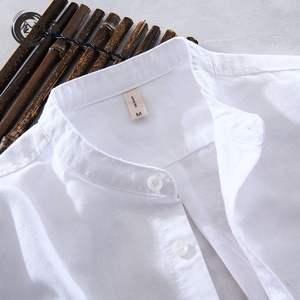 Chemise décontractée pour homme en lin et coton satiné tricoté respirant, anti-plis, à col rabattu, manches longues, boutonnage simple, couleur unie, idéale pour l'été - Product Image 3