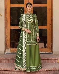 ปากีสถานอินเดียล่าสุดงานแต่งงานฉบับกระจกทำงานชุดงานเพิร์ลชุดสูทขายร้อน2022 - Product Image 5