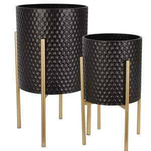 Macetero Ornamental de Metal con Soporte, con Detalles de Artesanía y Acabados Atractivos - Product Image 3