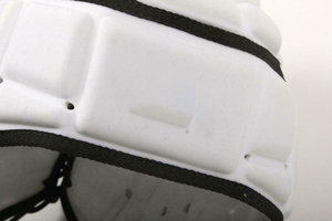 Casque de protection personnalisé 7On7 pour jeunes, idéal pour les sports nautiques, le flag football, la protection de la tête, et la protection souple pour casque de football américain. - Product Image 5