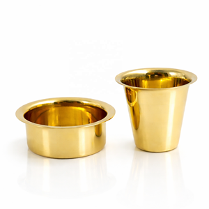 ชุดกาแฟกรองแบบดั้งเดิมทำจากทองเหลืองฝีมือช่างอินเดียใต้  ผิวมันเงา เหมาะสำหรับเป็นของขวัญและใช้ในบ้าน - Product Image 2