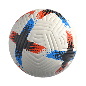 Ballon de football blanc classique pour entraînement et match, vente en gros, fabricant OEM, durable, cousu à la machine, taille 4, haute qualité - Product Image 2