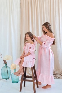 Hấp dẫn Blush Hồng Mẹ & tôi phù hợp với ăn mặc mở vành đai vai với các nút phía trước & mềm ban nhạc đàn hồi cho trẻ em - Product Image 3