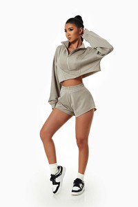 Nouveau design, short décontracté pour femme en tissu extensible, super doux, confortable et respirant, idéal pour la gym et le fitness. - Product Image 3