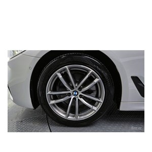 บีเอ็มดับเบิลยู ซีรีส์ 5 รุ่น 520d XDrive M Sport Plus ปี 2018 ระยะทาง 133,675 กม. เครื่องยนต์ดีเซล เกียร์อัตโนมัติ เบาะหนัง พวงมาลัยซ้าย กล้องมองหลัง - Product Image 5