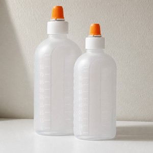12 flacons doseurs de médicaments jetables SafeLock pour bébé avec bouchon long 12cc 100 pièces - Product Image 5