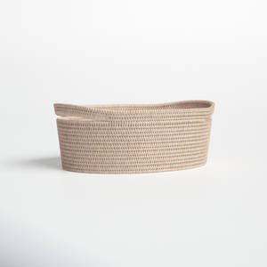 Cesta de ratán tejida a mano natural para almacenamiento decorativo en el hogar o la oficina, producto de herramienta torneada - Product Image 3