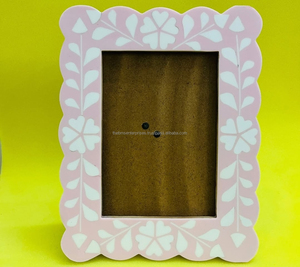 Marco de fotos de resina abstracta geométrica moderna en blanco y negro para marcos de madera para colgar en la mesa y la pared - Product Image 4