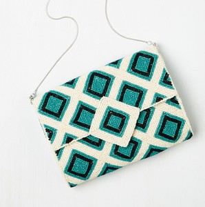 Bolso de mano tipo sobre con bordado tropical y cuentas, elegante y moderno, para bodas, fiestas, estilo bohemio, para mujer - Product Image 4
