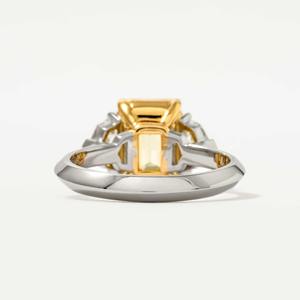 Bague de fiançailles en or blanc 14 carats avec diamant de laboratoire jaune fantaisie taille émeraude de 3,50 carats VS2, certifié IGI, 4g - Product Image 5