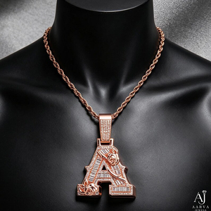 Collier chaîne corde plaqué or rose avec pendentif lettre en moissanite et breloque initiale en strass, style hip-hop de luxe pour mariage, pour homme - Product Image 1