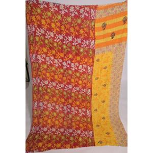 ผ้าห่มกันธาลายดอกไม้สไตล์วินเทจ ผ้าฝ้ายอินเดีย โบโฮ ผ้าคลุมเตียง ผ้าห่มสองด้าน ทำมือ เป็นมิตรกับสิ่งแวดล้อม ซักได้ จากราชสถาน - Product Image 1