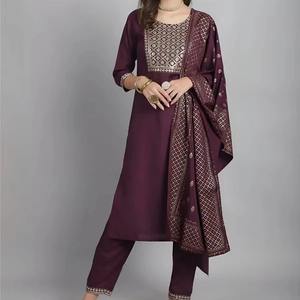 Ensemble Kurta pour femmes 2025, coton indien pakistanais, coupe ajustée, séchage rapide, protection solaire, pour les fêtes, les mariages et les occasions décontractées - Product Image 3