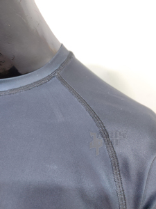 Rashguards de MMA Lisos Hechos de Tela de 240 GSM, Venta al Por Mayor a Precio Económico, Rashguard Negro Sin Gi - Product Image 3