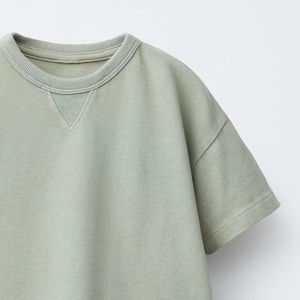 Conjunto de Ropa de Dos Piezas para Niños, Ligero y Transpirable, Ropa de Verano, Camiseta con Estampado Gráfico y Pantalones Cortos a Juego - Product Image 4