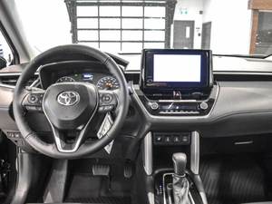 Toyota Corolla Cross LE AWD 2025 - Product Image 2