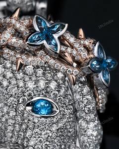 Colgante de Jesús Personalizado con Moissanita |   2.65 pulgadas de altura |   Oro blanco de 14 quilates sobre plata 925 |   Colgante con Incrustaciones de Diamantes para Hombre - Product Image 6