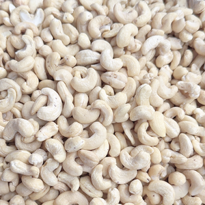 Manufacturing Raw Cashew <b>Nuts</b> Cashew <b>Nut</b> Cambodia Cashew <b>Nuts</b> Wholesale Exported To Asia, EU, Middle East - Product Image 1