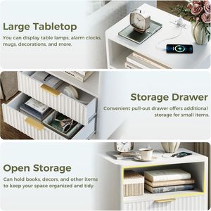 Set Moderno di 2 Comodini Scanalati in Legno con Cassetti Aperti e Ripiani, Comodino con Stazione di Ricarica - Product Image 3