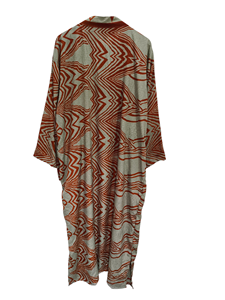 Robe kimono d'été faite à la main en soie patchwork grande taille, style sari indien vintage en tissu recyclé, tenue de nuit longue et ample - Product Image 4