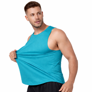 Débardeur de fitness pour hommes |   Débardeur de sport en polyester sans manches |   Entraînement sportif à séchage rapide |   Personnalisation OEM - Product Image 6