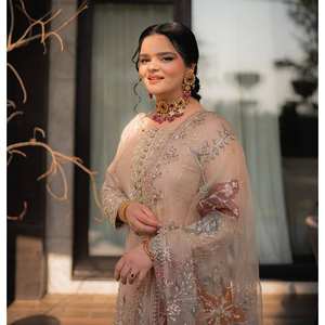 Conjunto de traje de fiesta para mujer con parte superior inferior y Dupatta para un aspecto elegante - Product Image 6