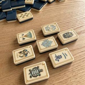 Juego de Mahjong Americano de Lujo, Diseño Natural, Fichas Acrílicas con Patrón Grabado, 4 Capas, Portátil, 160 Piezas, para Noches de Juego - Product Image 5