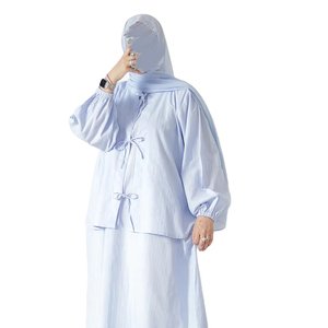 Abaya élégante et modeste brodée, personnalisation de marque, vêtements féminins haut de gamme pour collections de boutiques et magasins de mode en ligne - Product Image 1