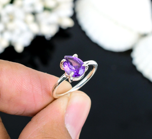 Anillo de Amatista Natural con Corte de Pera, Plata de Ley 925, Anillo de Piedras Preciosas Hecho a Mano, Joyería de Amatista Morada para Mujer - Product Image 3