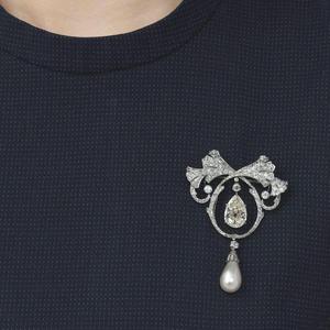 เข็มกลัดอาร์ตเดโคสุดหรู เงินแท้ 925 ประดับเพชรโมอิสซาไนต์หลากหลายรูปทรง สไตล์โบราณ สำหรับผู้หญิง ใส่ไปงานปาร์ตี้ หรือเป็นของขวัญ - Product Image 2