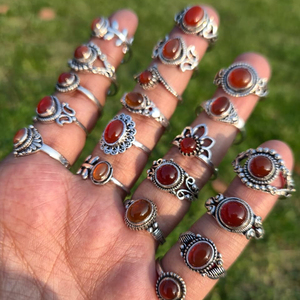 Bagues en cornaline rouge naturelle, plaquées argent, faites à la main, style bohème, collection de bijoux d'artisanat, vente en gros - Product Image 5