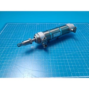Cilindro Neumático para Cuarto Limpio SMC 10-CDM2XB32-75Z, Usado, Piezas de Equipos Semiconductores Legacy - Product Image 4