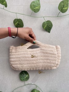 Recién llegado, bolso de cintura cuadrado elegante con cierre a presión de estilo Vintage de playa de verano de ganchillo blanco para mujer hecho a mano - Product Image 2
