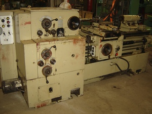 Torno de torneado WMW dh250/3 con accesorio de rectificado - Product Image 5