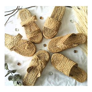 Premium Natural Water Hyacinth <b>Slippers</b> Handmade Sustainable Indoor Footwear Bulk Export From Vietnam - Product Image 6