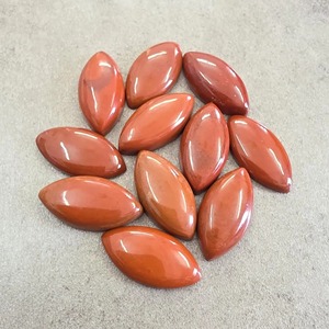 Cabujón de Jaspe Rojo Natural AAA+ en Forma de Marquesa con Reverso Plano, Piedra Preciosa Calibrada para Joyería - Product Image 2
