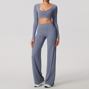Ensemble de yoga sans couture 2 pièces bordeaux pour femme : haut court à manches longues et pantalon taille haute à jambes larges, extensible, tenue de sport - Product Image 5