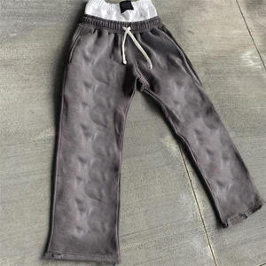 Pantalon de jogging streetwear noir délavé à l'acide, coupe large évasée, avec logo imprimé DTG personnalisé et double taille - Product Image 1