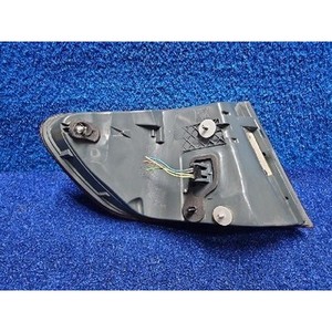 ไฟท้ายขวามือสอง ซีรีส์ 5 รุ่น 17346501 - Product Image 4